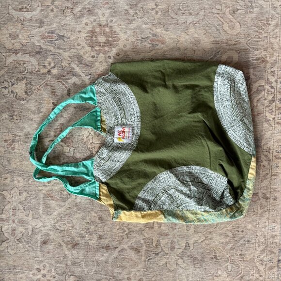 Kealopiko 'Eke Nui Tote Bag - Picture 5 of 6